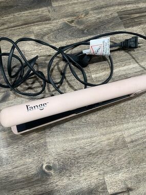 L'ange Le Ceramique 1-Pass Flat Iron Hair Straightener